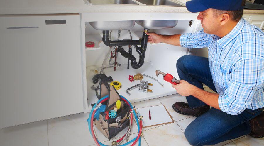 Professional clogged toilet repair in Saint Georges, DE